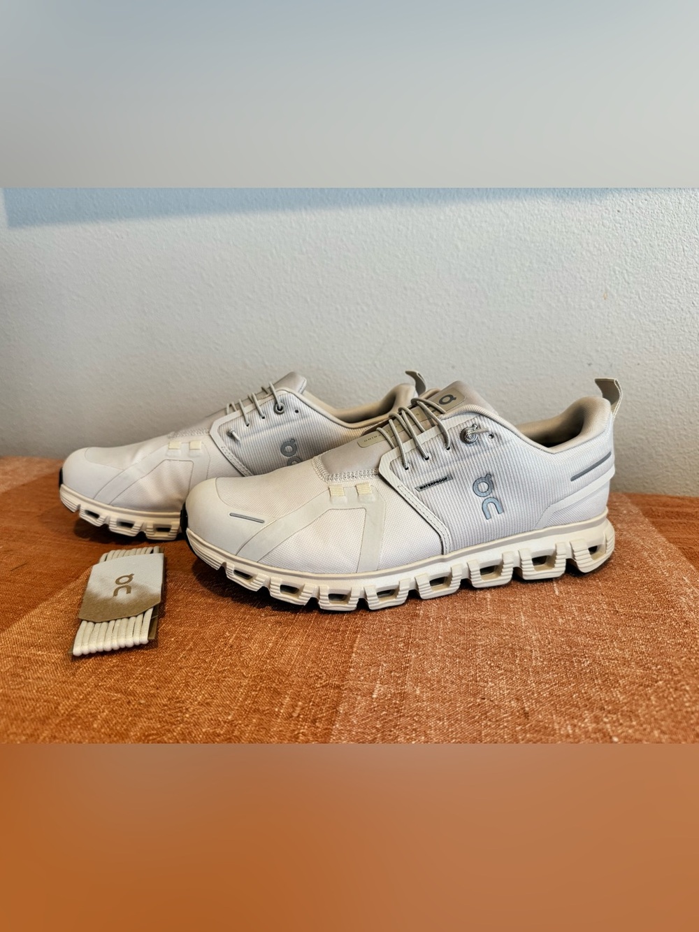 On Cloud 6 Waterproof Shoes W’s size 11